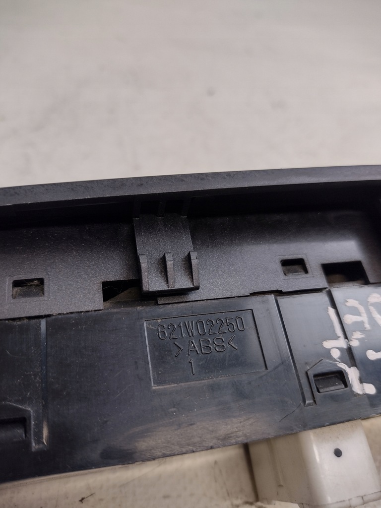 фото №7, Панель управление стекла, зеркалами hyundai trajet оригинальный номер 621w02250