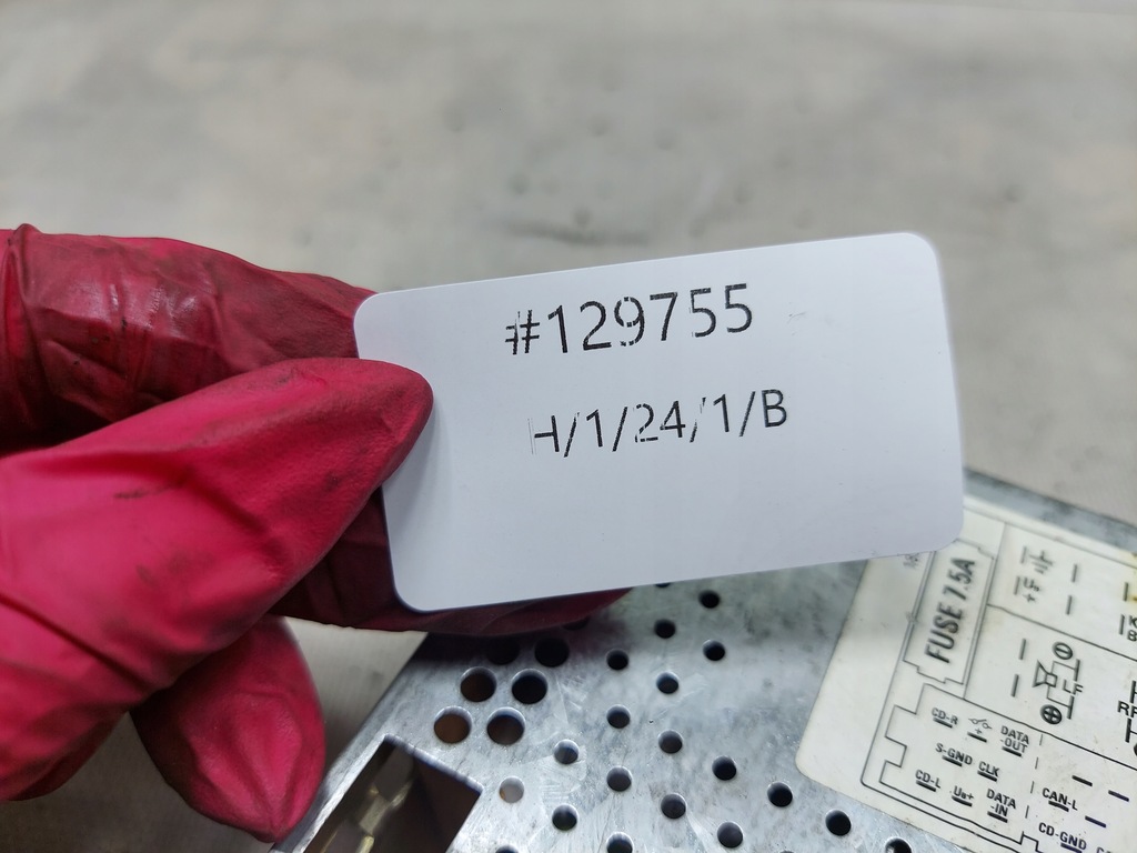 фото №10, Audi a4 b6 радіо chorus 8e0035152