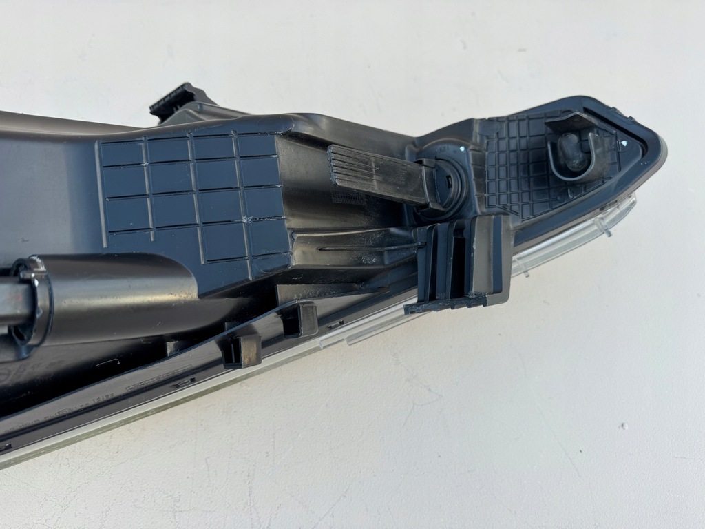 фото №13, Hyundai i20 ii 2 14-20r лампа правий перед права передня 92102-c8