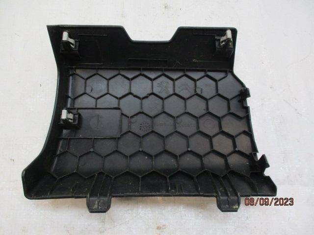 фото №7, Peugeot 308 t9 захист заглушка 1413292x 96775413