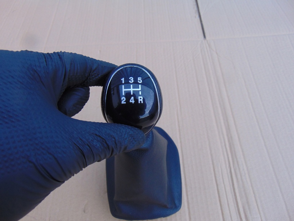 фото №14, Чехол домкрата передач ручка ford b-max