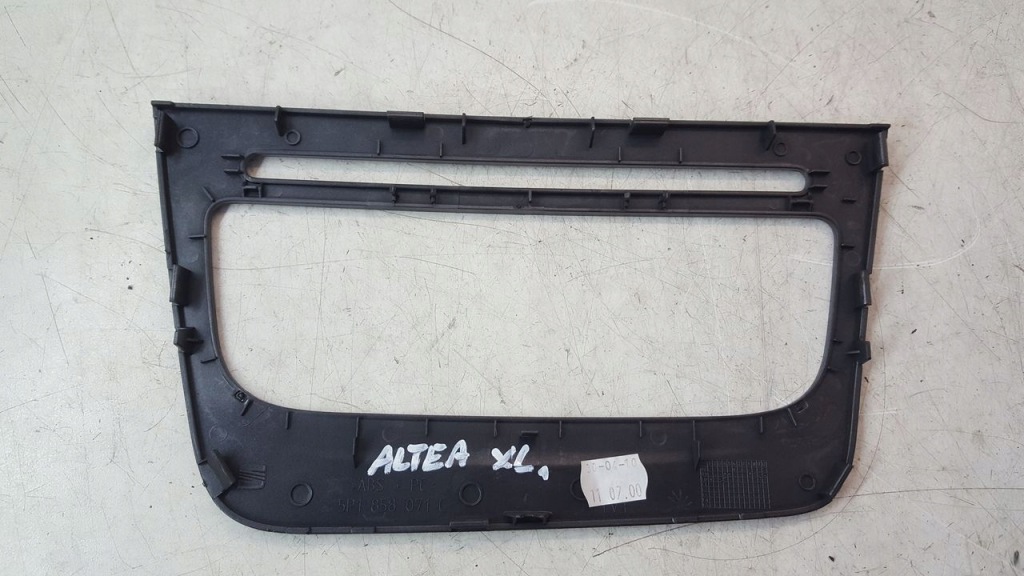 фото №1, Рамка панель кондиціонера seat altea xl 2,0 tdi
