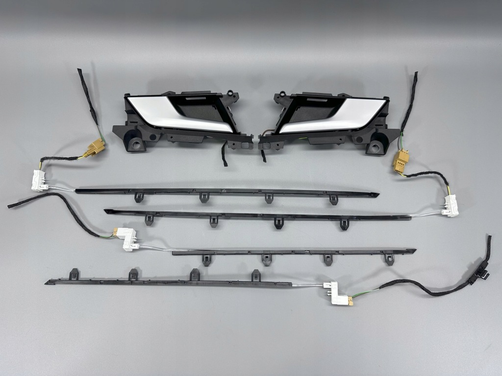 фото №1, Audi a5 s5 ii f5 8w coupe ручка внутрішнє led + накладки оббивка