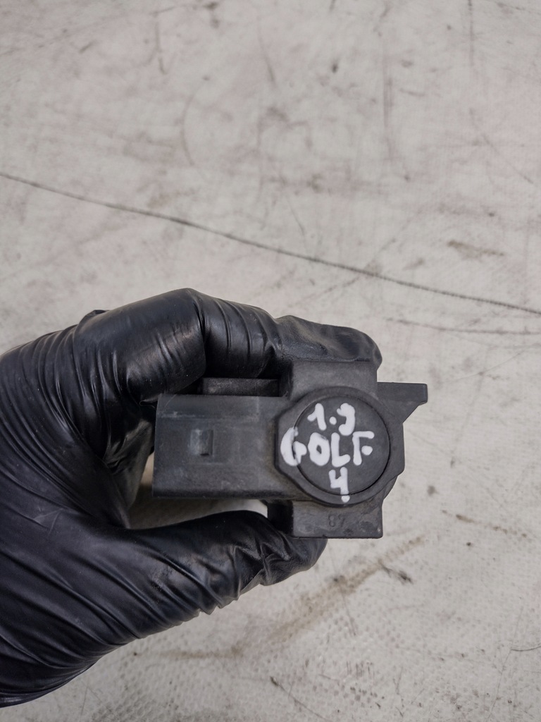 фото №6, Клапан вакуумa volkswagen golf iv 1,9tdi 1j0906627