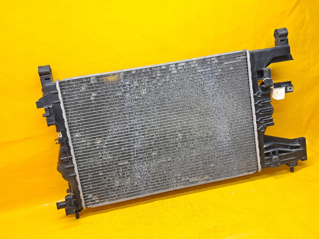 Радіатор води astra iv j 1,7cdti 09-15r delphi Київ