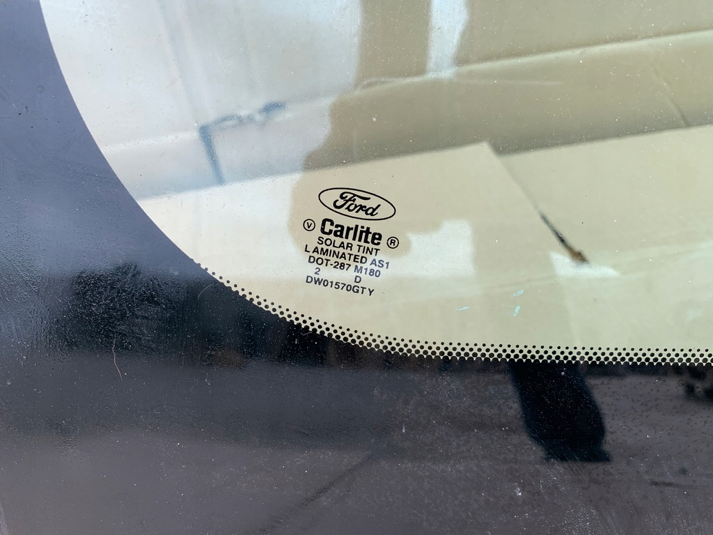 фото №10, Стекло перед передняя ford mustang v 2012r. orygina