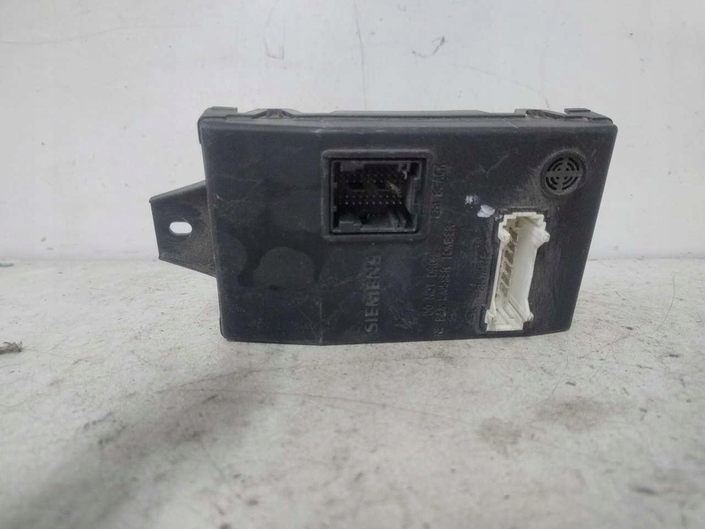 фото №1, Коробка модуль bsi dacia logan 8200296328b