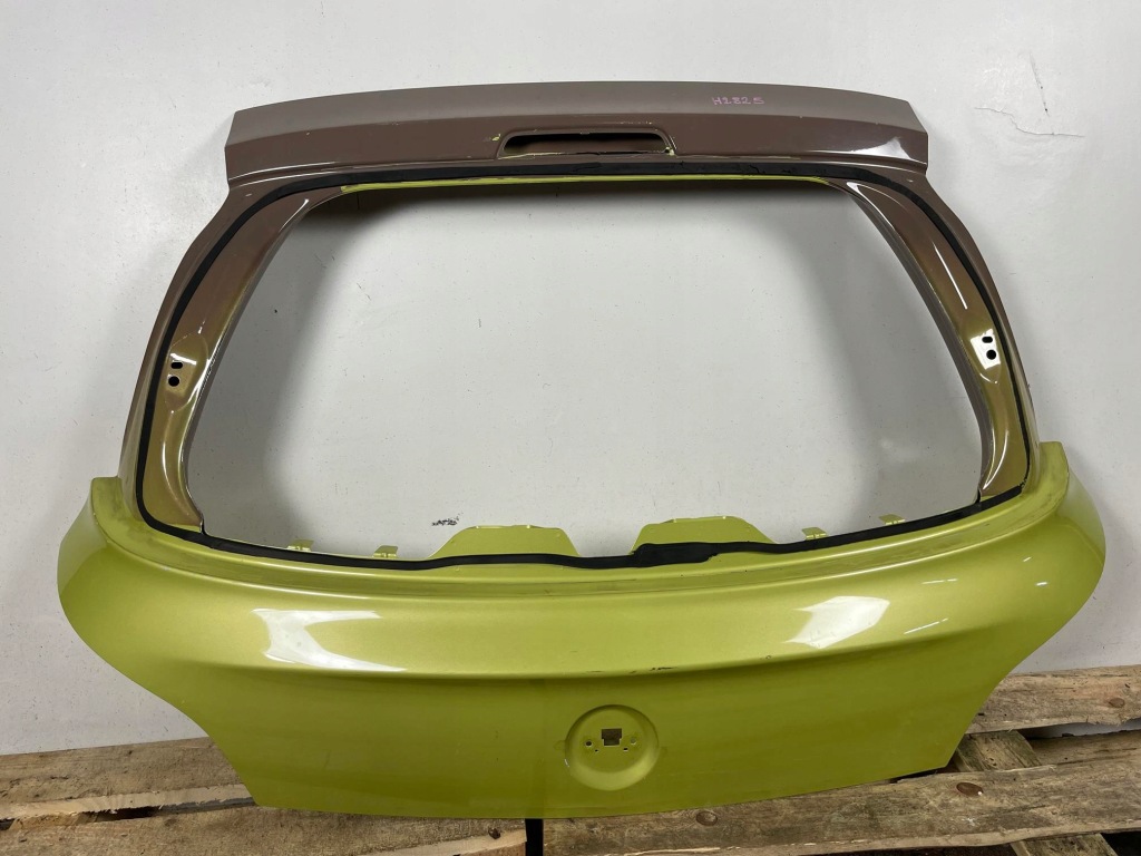 Купити Кришка багажника багажника задня задня opel adam ladna wlkp