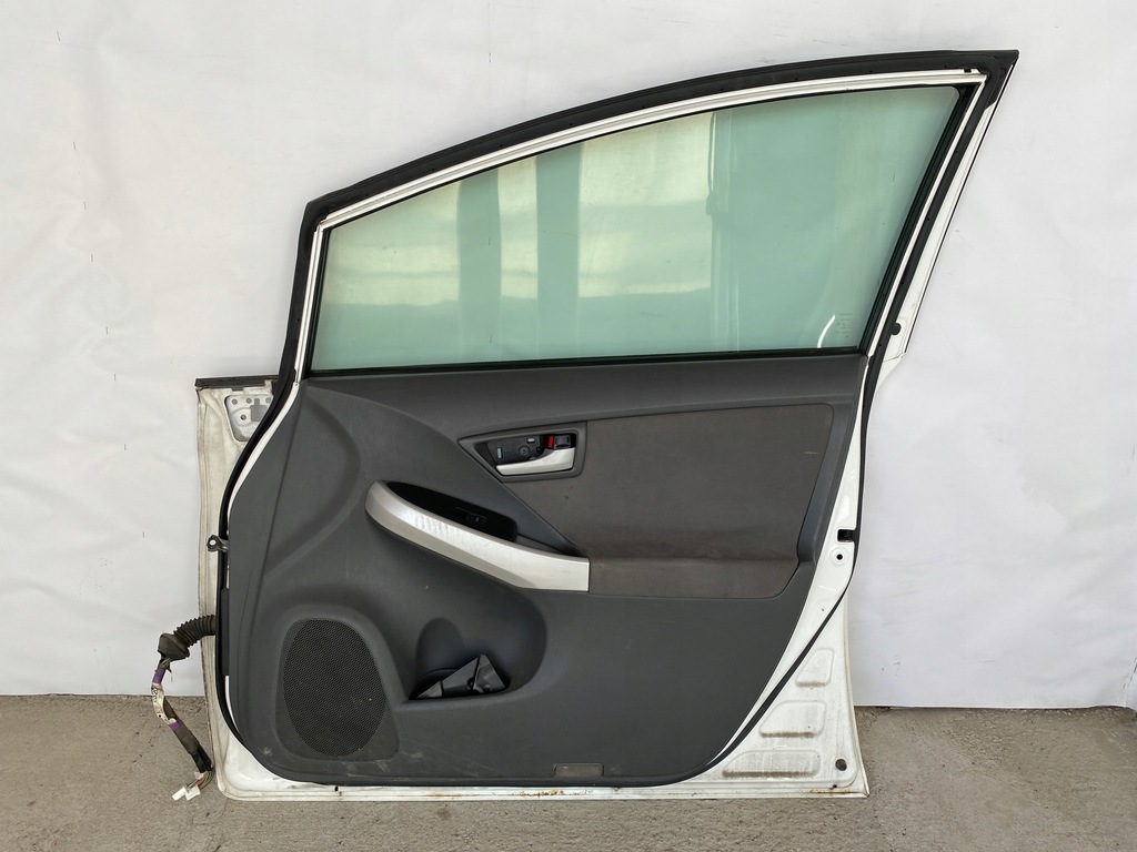 фото №10, Toyota prius iii 9-15r двері праве передні