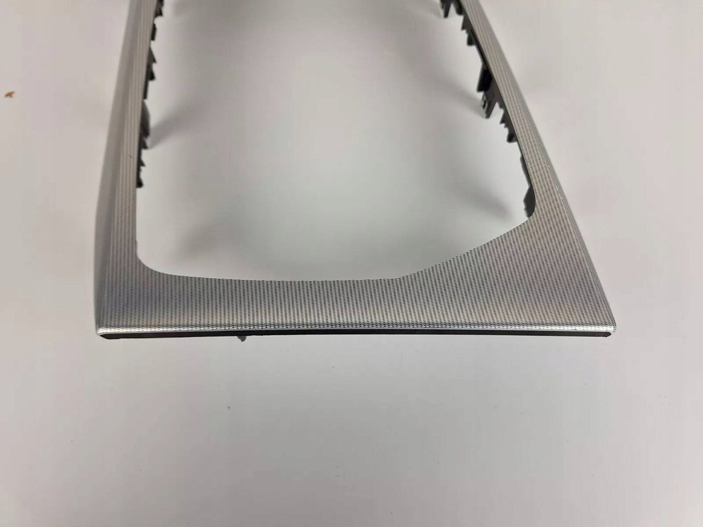 фото №9, Bmw i4 2023 рамка тяга переключения передач