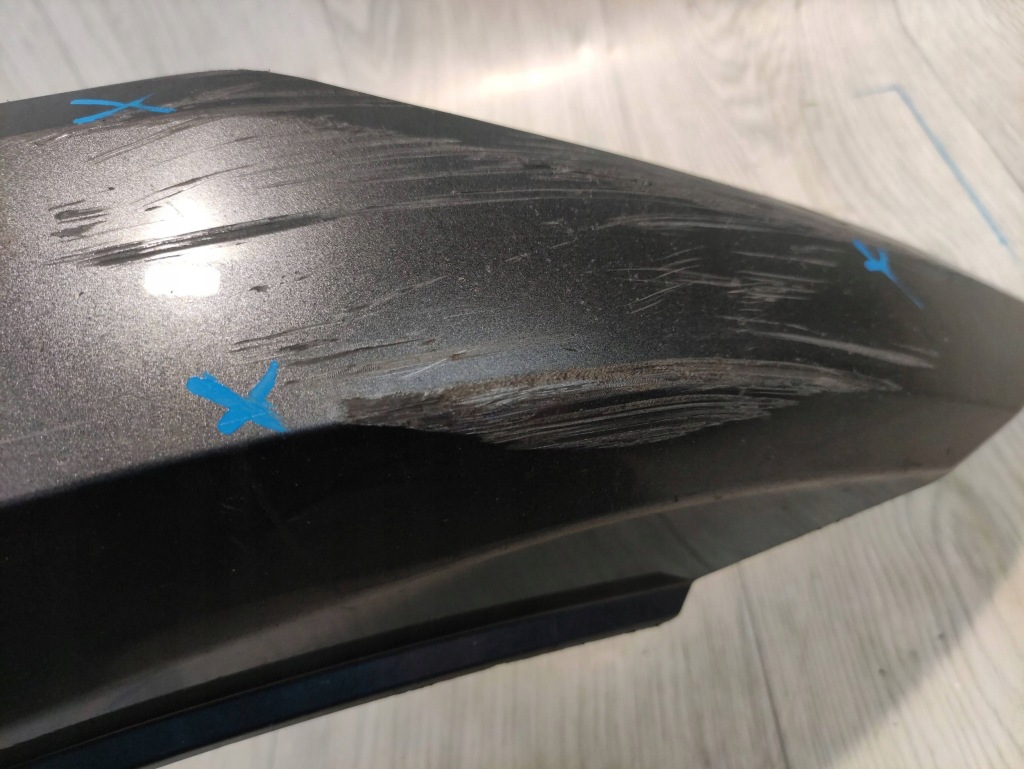 фото №9, Audi e-tron 4ke уголок бампера правый перед 4ke807062c