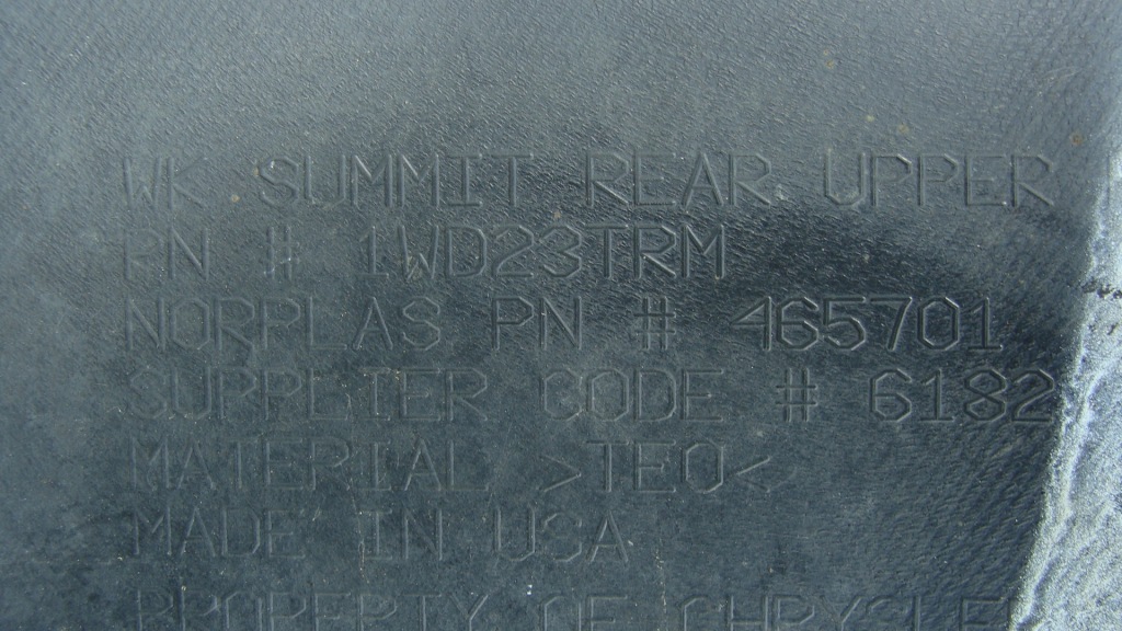 Бампер задняя задний jeep grand cherokee wk2 summit 68143471ad с Разборки