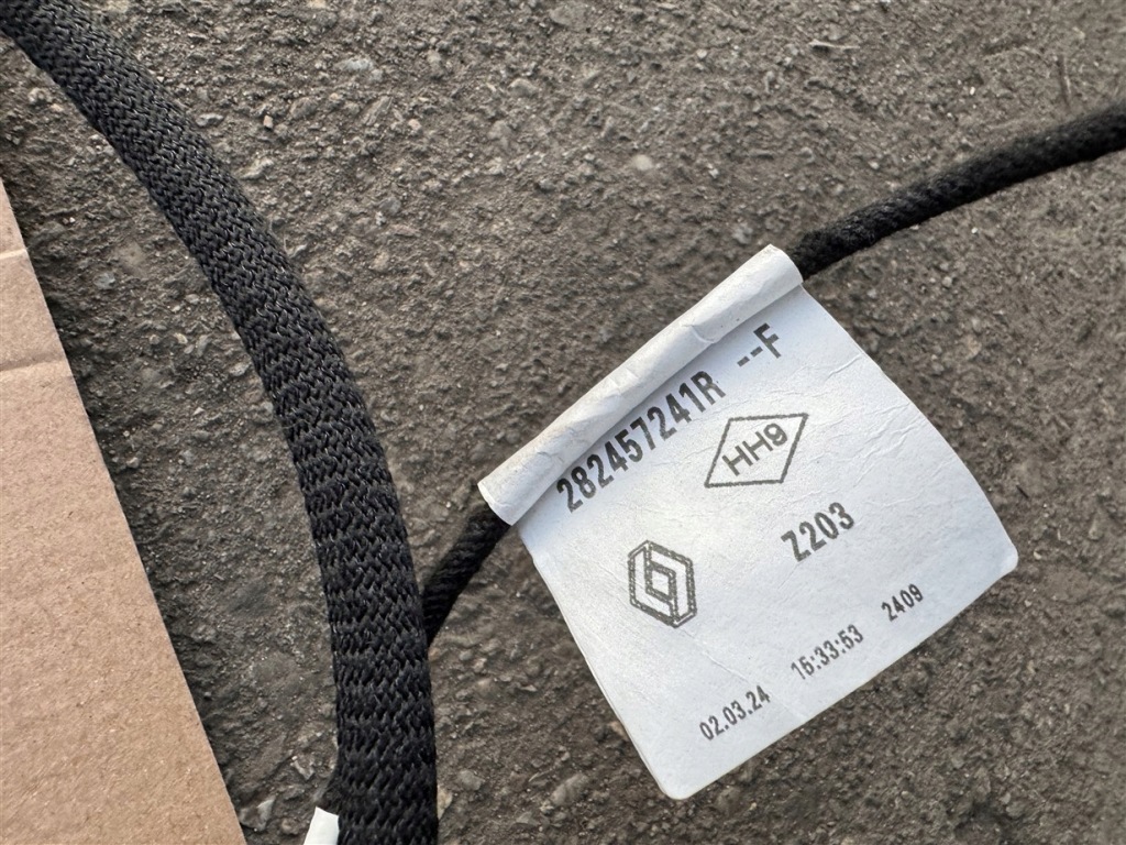 фото №8, Жгут электропроводка крышки задняя багажника 282457241r renault arkana lift 24-25r