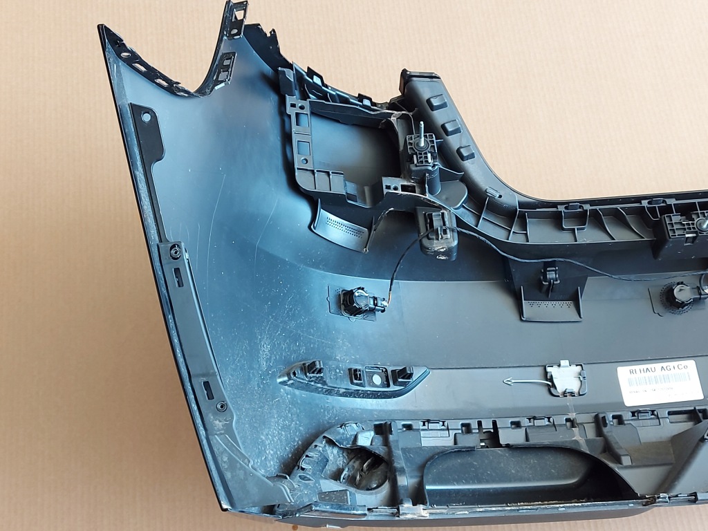 Купить Audi a3 бампер задний  hybrid sport lift 2019r h/b