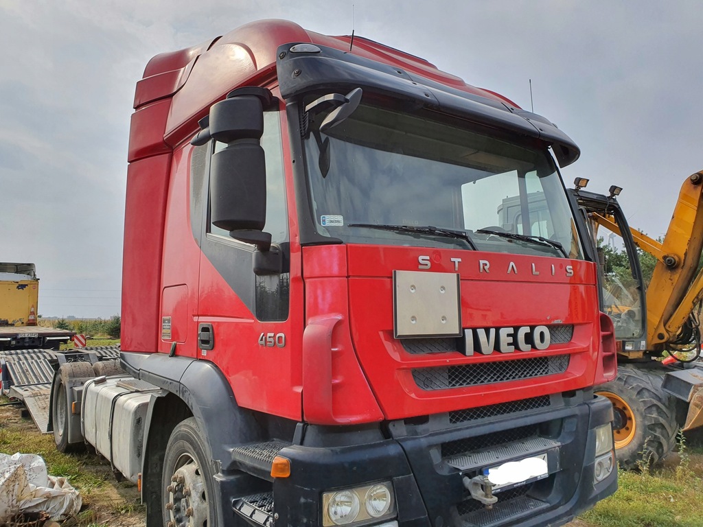 фото №2, Iveco stralis 2012r накладка сонцезахисна вузька