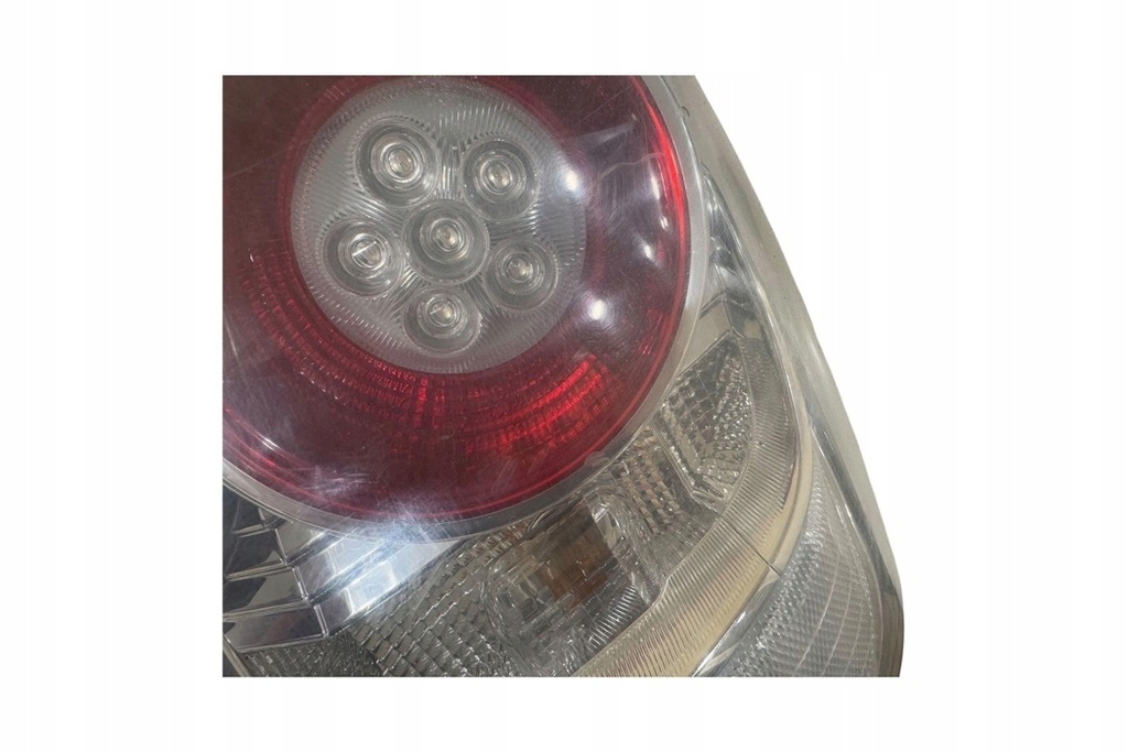 фото №8, Лампа права задня toyota corolla verso _e12_ 815500f090 1.6l бензиновий