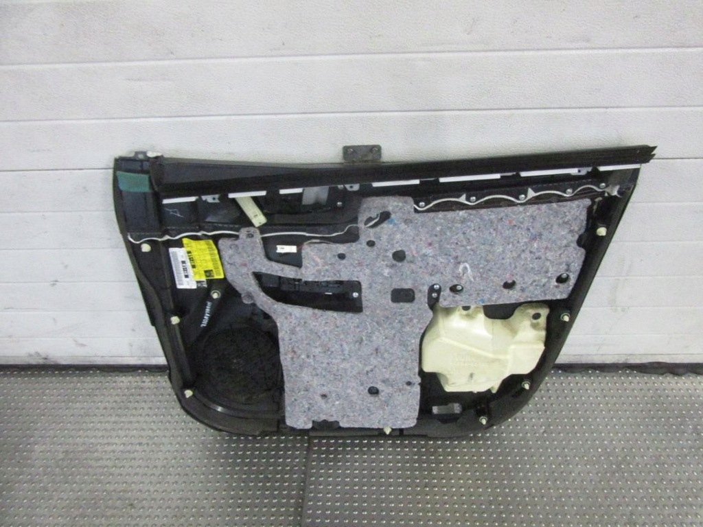 фото №8, Toyota highlander iii 2016 обшивка двері перед