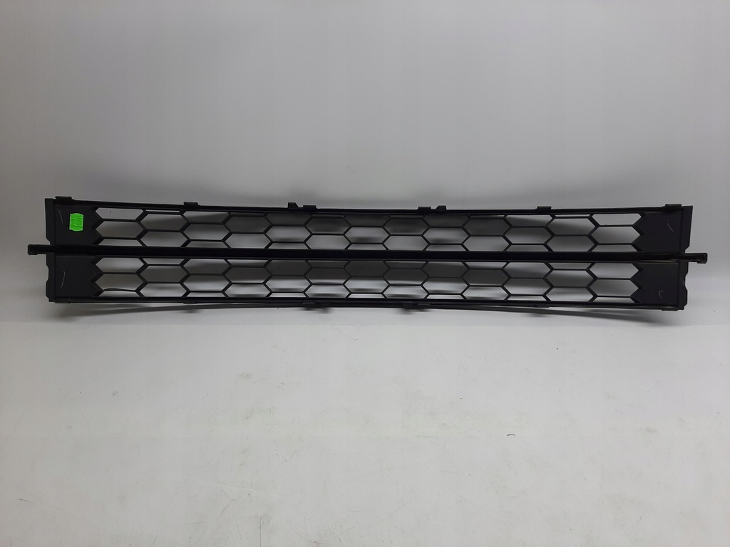 фото №4, Skoda rapid решётка радиатора бампера середина 5ja853677