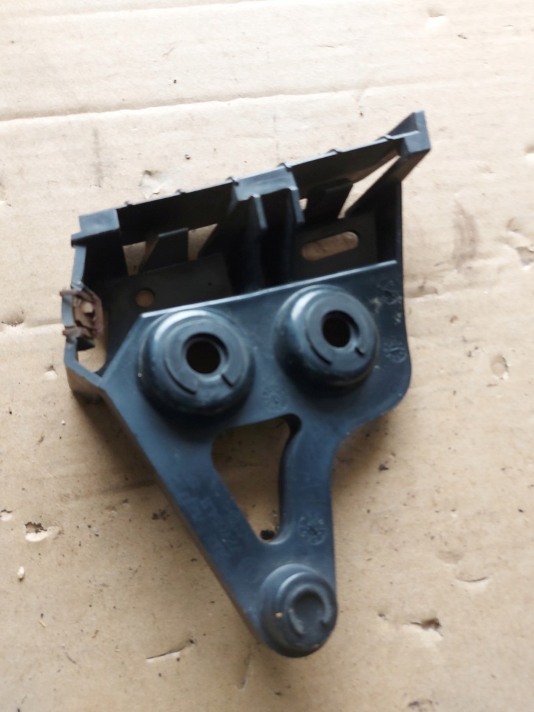 фото №1, Направляющая бампера левый задняя bmw 3 e91 7127717 оригинальный номер