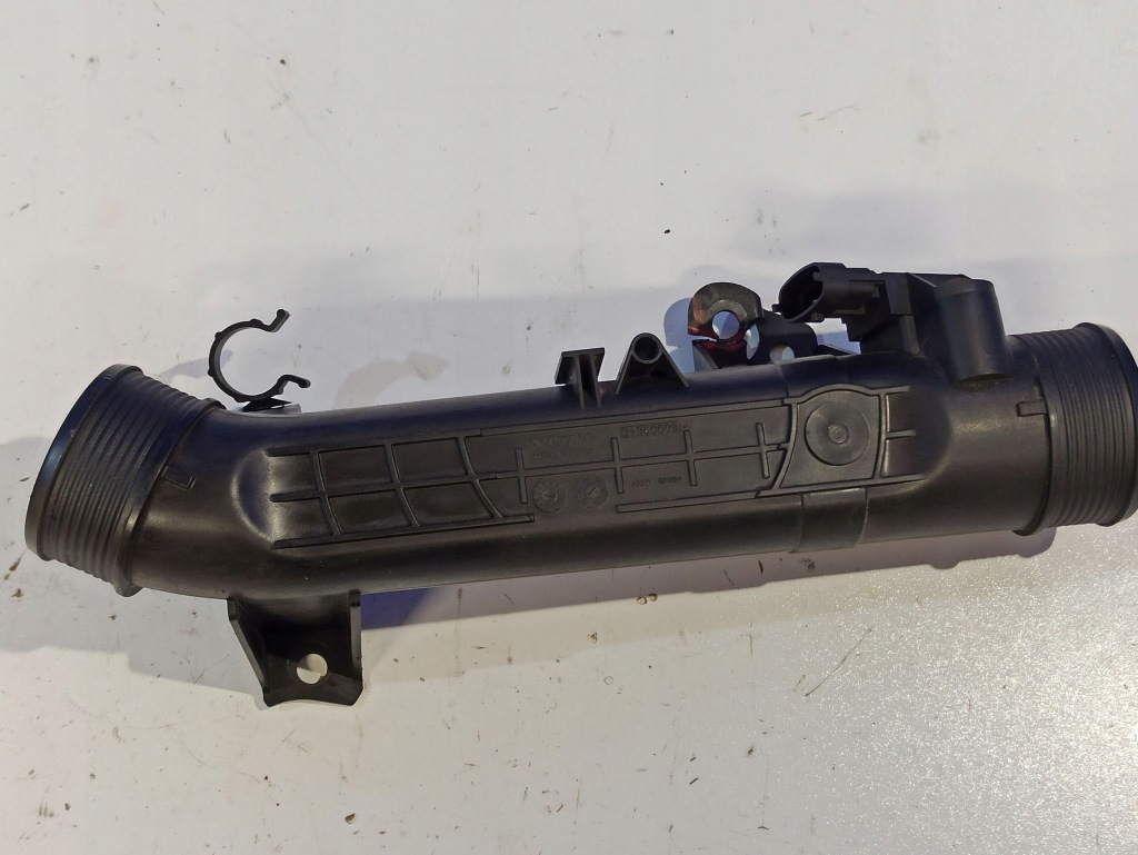 фото №2, Volvo v60 2015 патрубок / труба інтеркулер