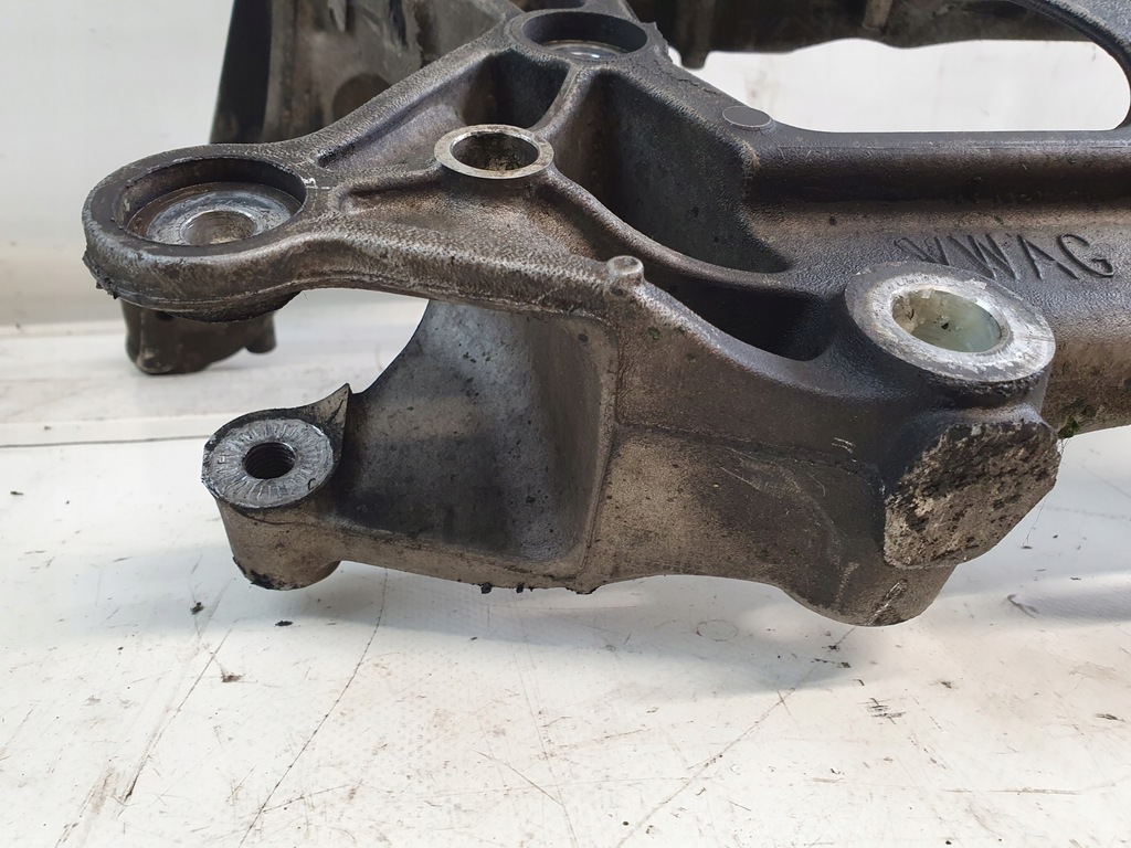 фото №12, Балка подрамник перед оригинальный номер 3q0199369e volkswagen passat b8 2.0tdi 15r.