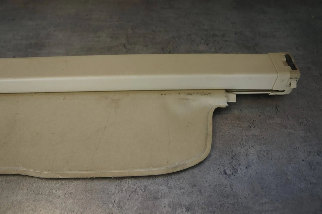 фото №7, Шторка багажника задняя задняя светлая volvo v60 i