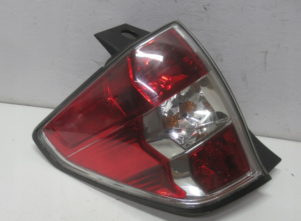 фото №1, Subaru forester 11r лампа лівий задня europa