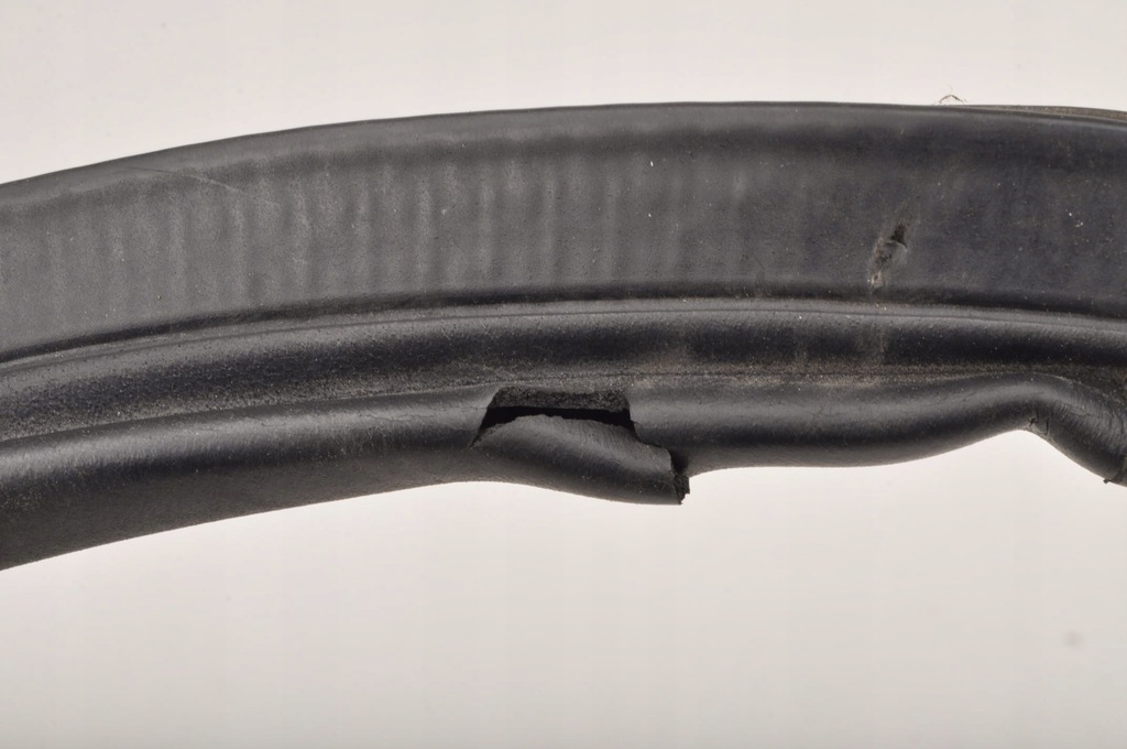 фото №7, Aston martin db9 прокладка крышки