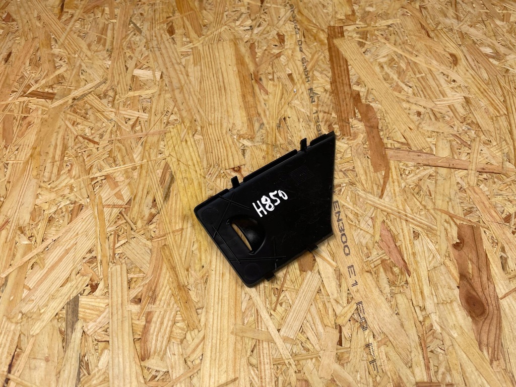 фото №5, Молдинг защита багажника правая jaguar i-pace x590 j9d3-10b812-jb 2018-