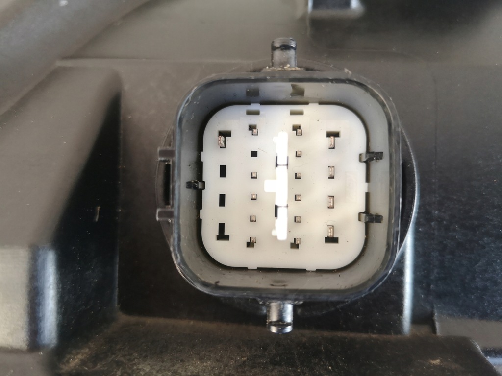 фото №8, Hyundai kona 2 ii 23- 2023- full led правый нижний лампа правая 16pin orginal