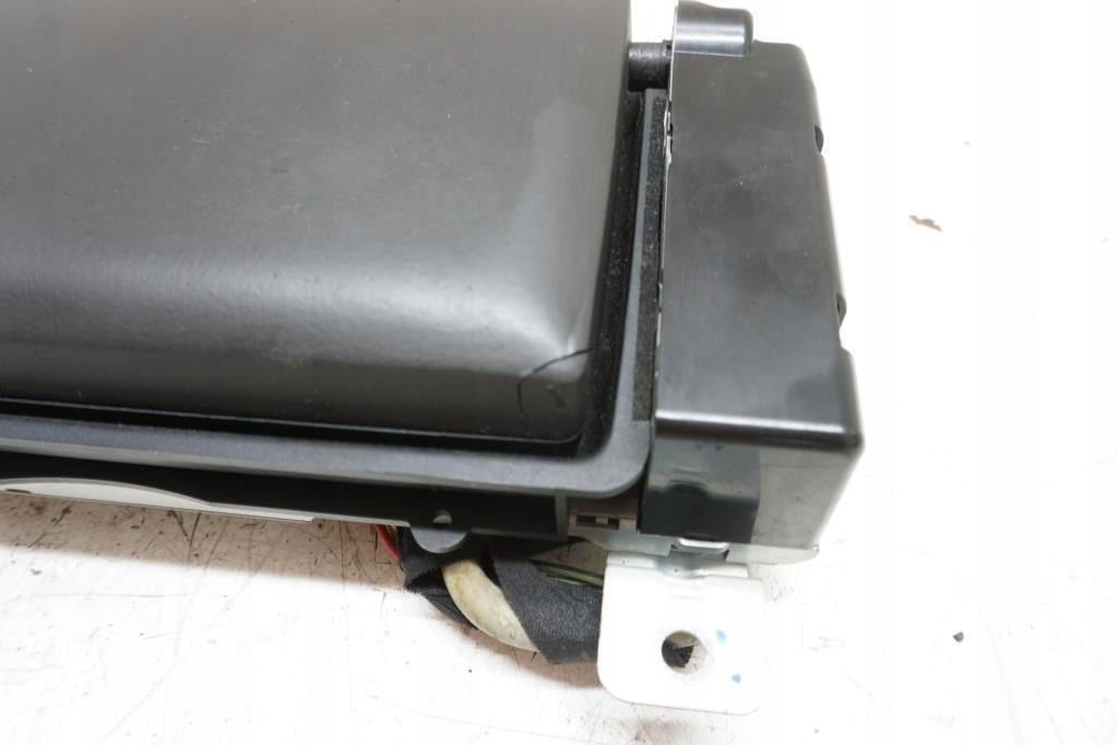 фото №3, Дисплей navi volvo v50