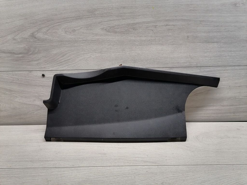 фото №1, Audi q8 накладка защита жабо 4m8819447