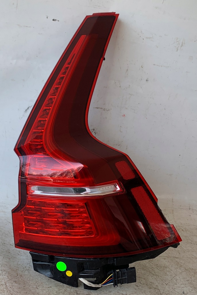 фото №1, Лампа права задня задня volvo v60 ii 32228899
