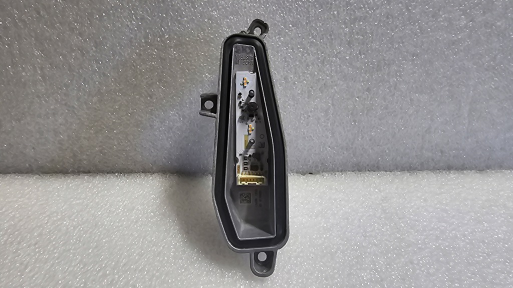 фото №1, Porsche panamera 971 модуль led перетворювач 971953021