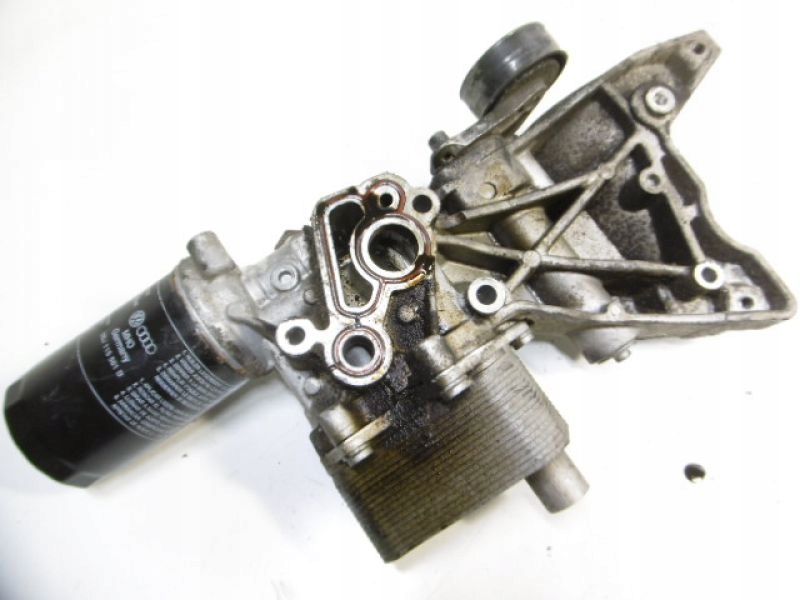 фото №8, Octavia ii основание фильтра 1,8tfsi 06j903143s кронштейн