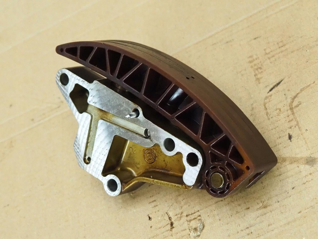 фото №11, Натягувач ланцюга a8 d3 6.0 bht 07d109467g