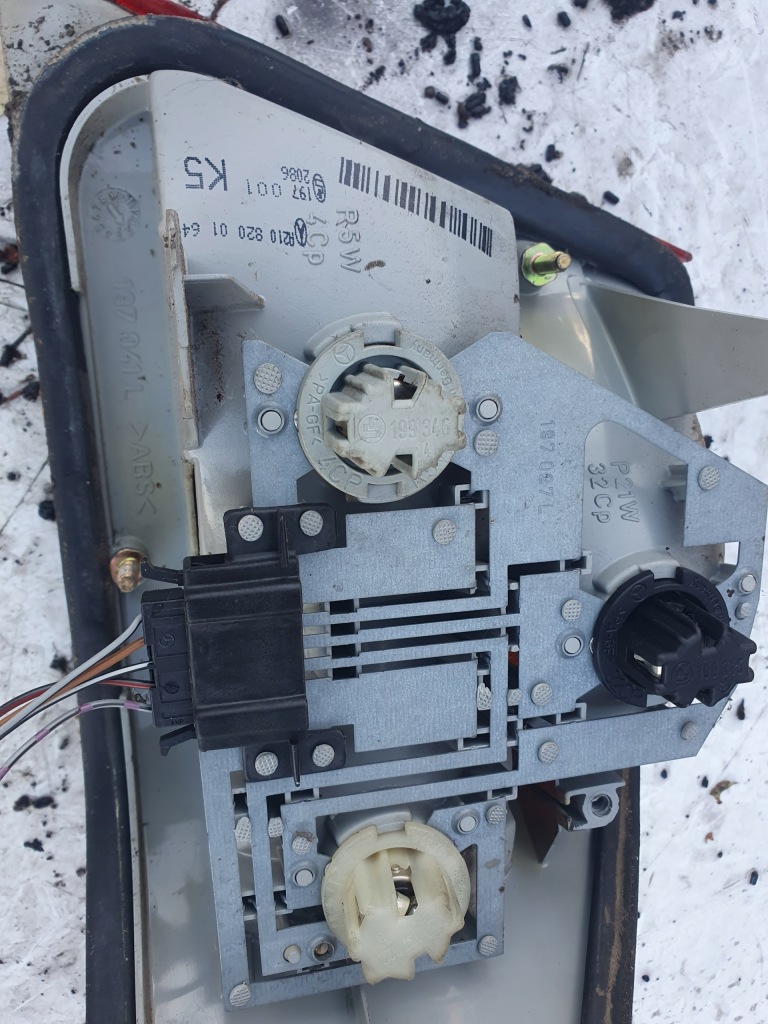 Лампа ліва фара mercedes w210 e klasa 95 rok тримачі całe комплектна Оригінал