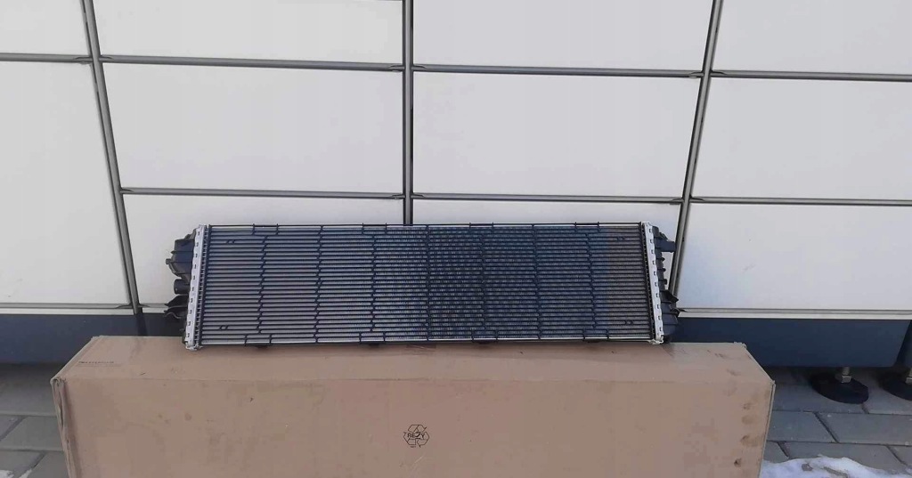 Ремінь перед передній підсилювач жалюзі focus mk iv mk4 2018-2023 Зі Шроту