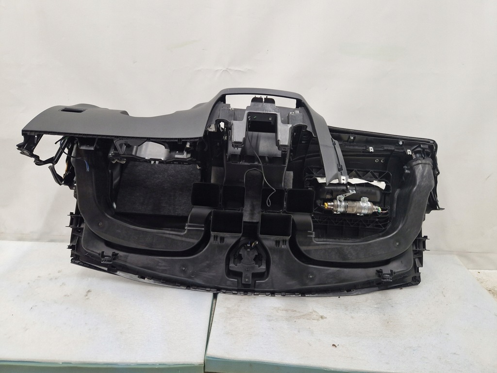 фото №9, Mercedes b klasa w246 панель приладів панель приладів консоль подушки безпеки оригінал