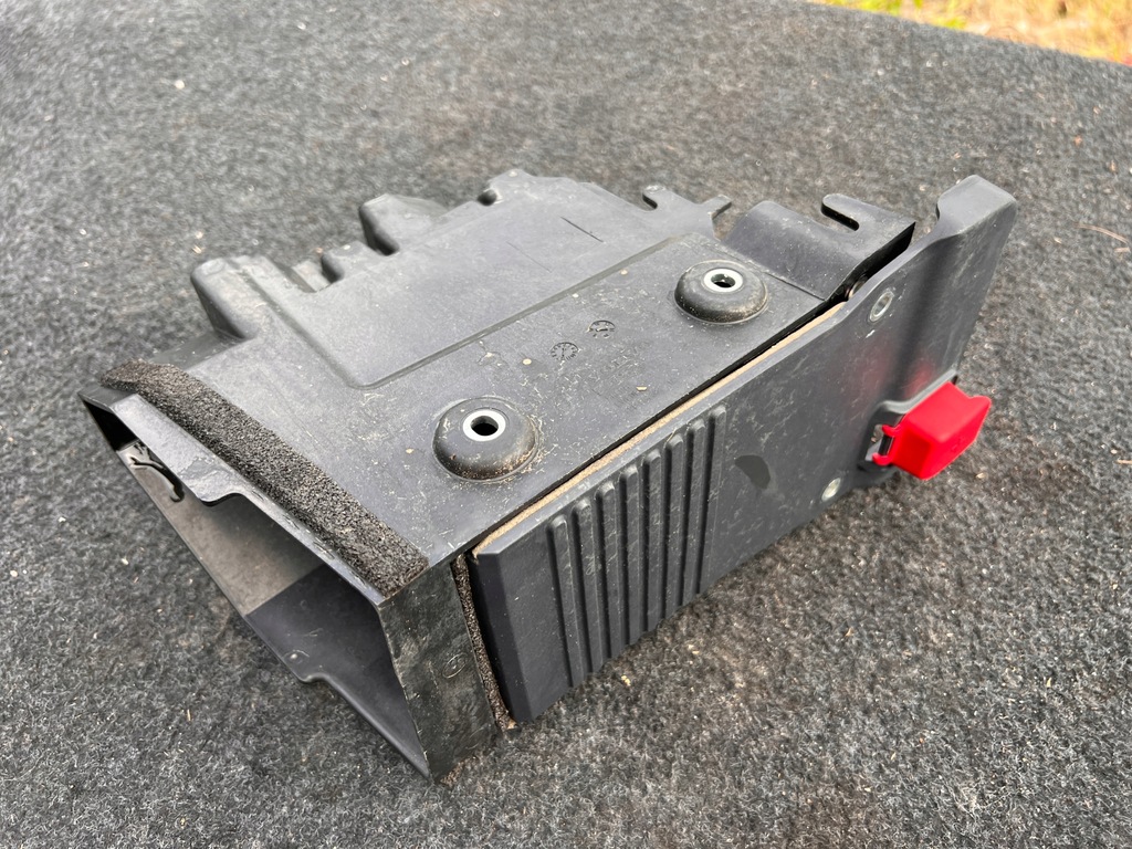 фото №1, Volvo xc90 v90 ii корпус аккумулятор