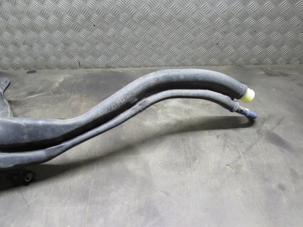 Труба заливная горловина топлива opel zafira b 05-14r 13159945 с Разборки