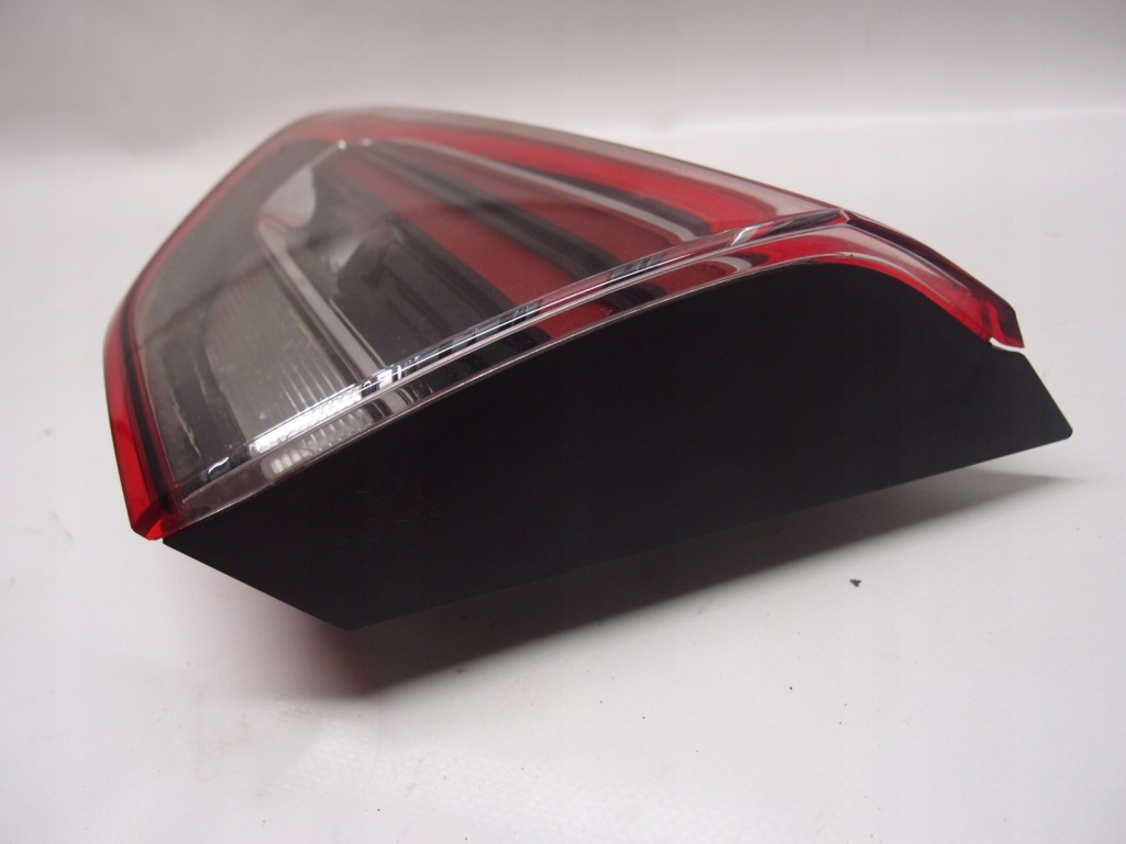 фото №4, Лампа крышки правый задняя opel crossland 39137528