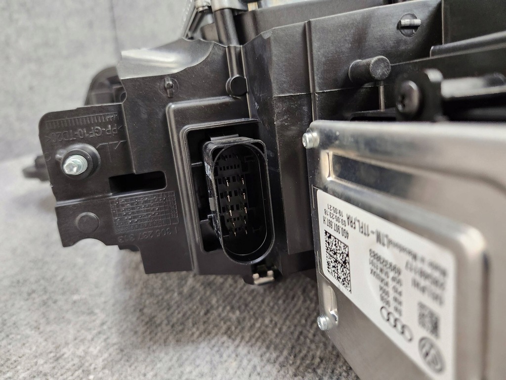 фото №14, Фари лампи передні перед комплект audi tt 8s lift full led matrix 18-