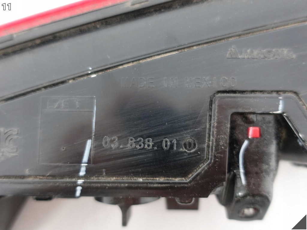 фото №12, Audi q5 sq5 80a ii 2 поколение fy 17-25 lift лампа правая w бампер задняя