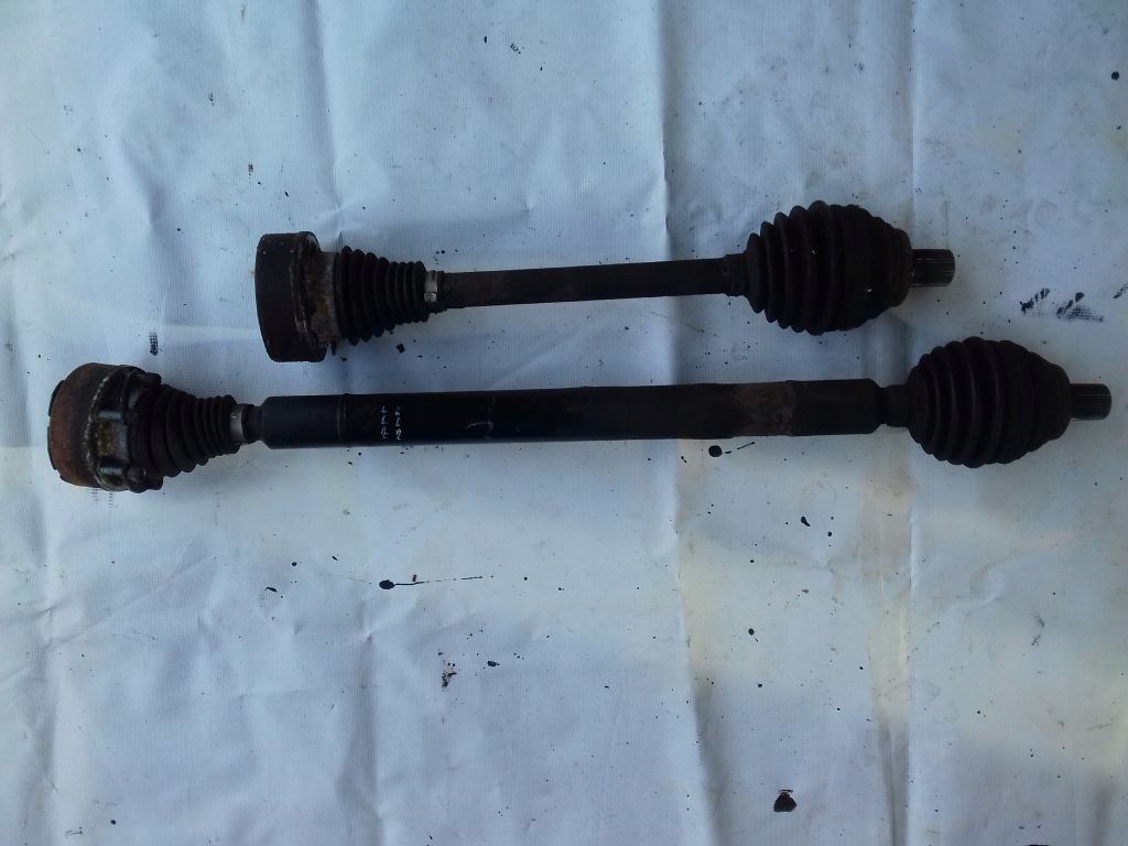 фото №1, Привідний вал ліва a3 8p 1.4 tfsi