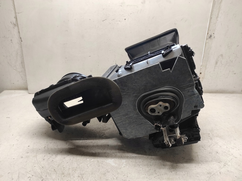 фото №5, Audi a2 99- 1.6fsi отопитель 8z1820003f