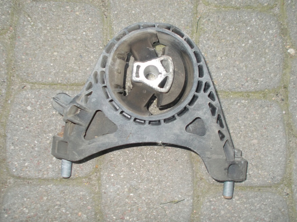 фото №1, Кронштейн подушка двигуна opel insignia a 2.0 cdti