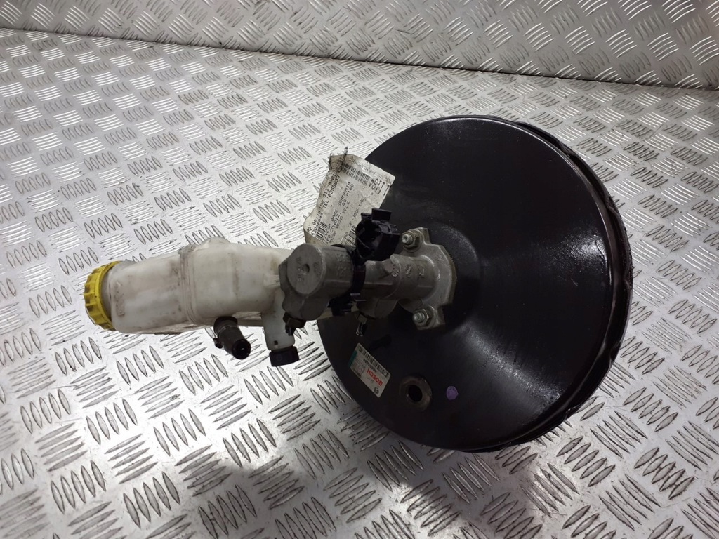 Купити Підсилювач гальм fiat stilo 1.6 46805886