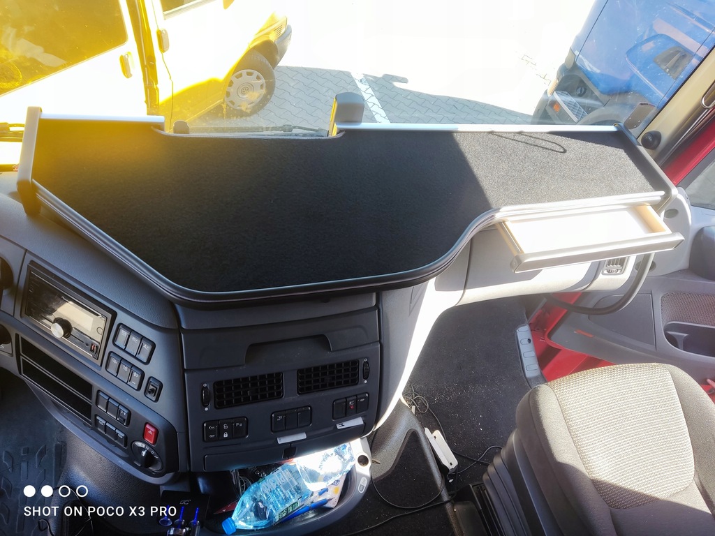 фото №5, Полка, stolik na приборная панель tir daf xf 106