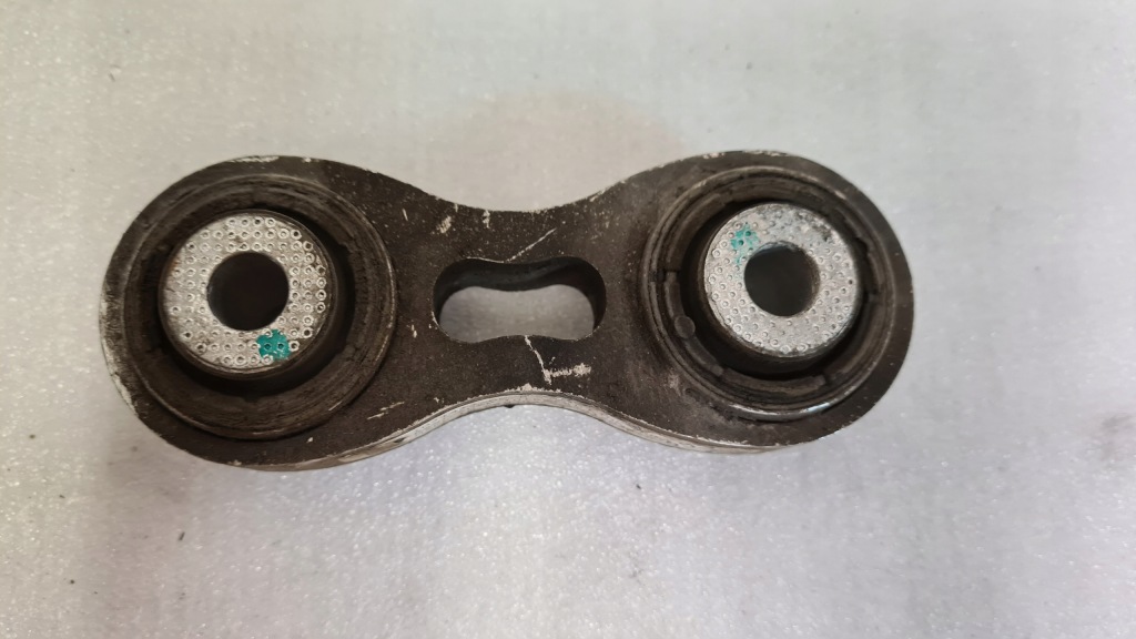 фото №1, Tesla model s важіль задня нижній 1021422-00-b